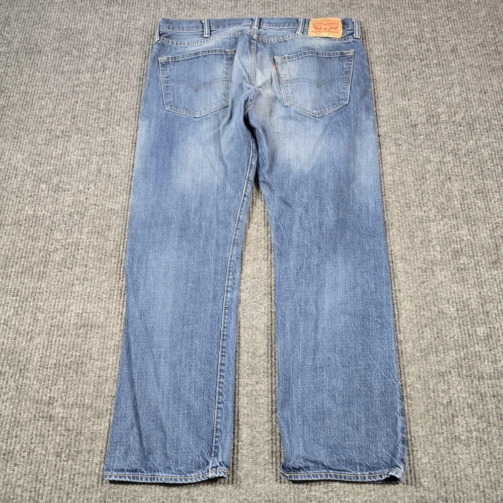 Levis 501 Jeans Mens 38x30 Blue Medium Wash‎ Straight Leg Button Fly Faded 36x28